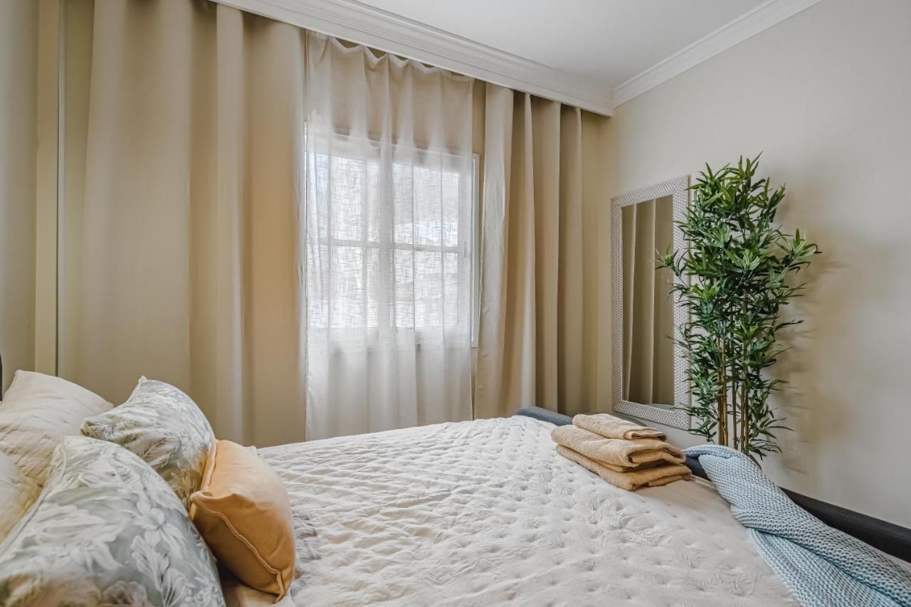 Yucca Park, Lovely, Quiet, 2 Bedroom, 70M2, Ocean Pool View! Адехе Екстериор снимка